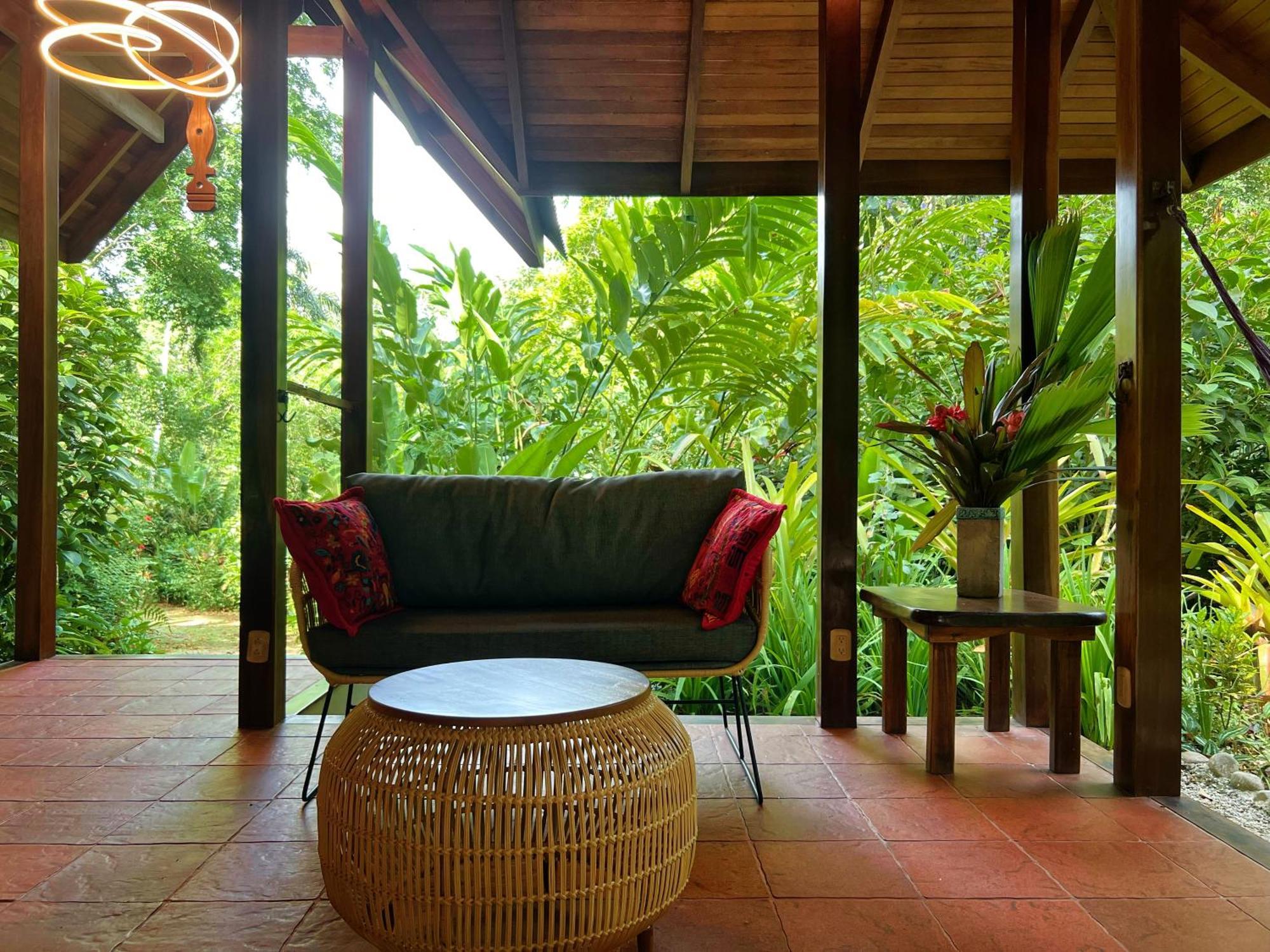 Geckoes Villa *