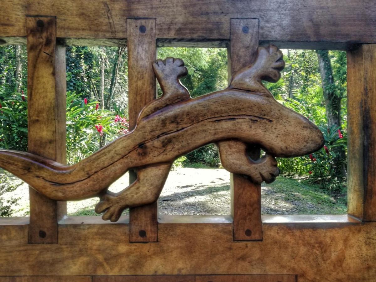 Geckoes Villa